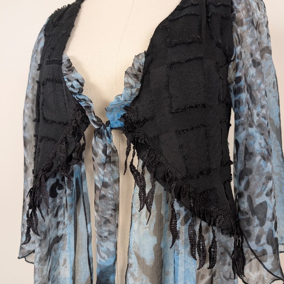 Pretty Angel Cover-up Blouse Front Tie Angel Sleeve Vest Cardigan Shawl - Picture 4 of 10